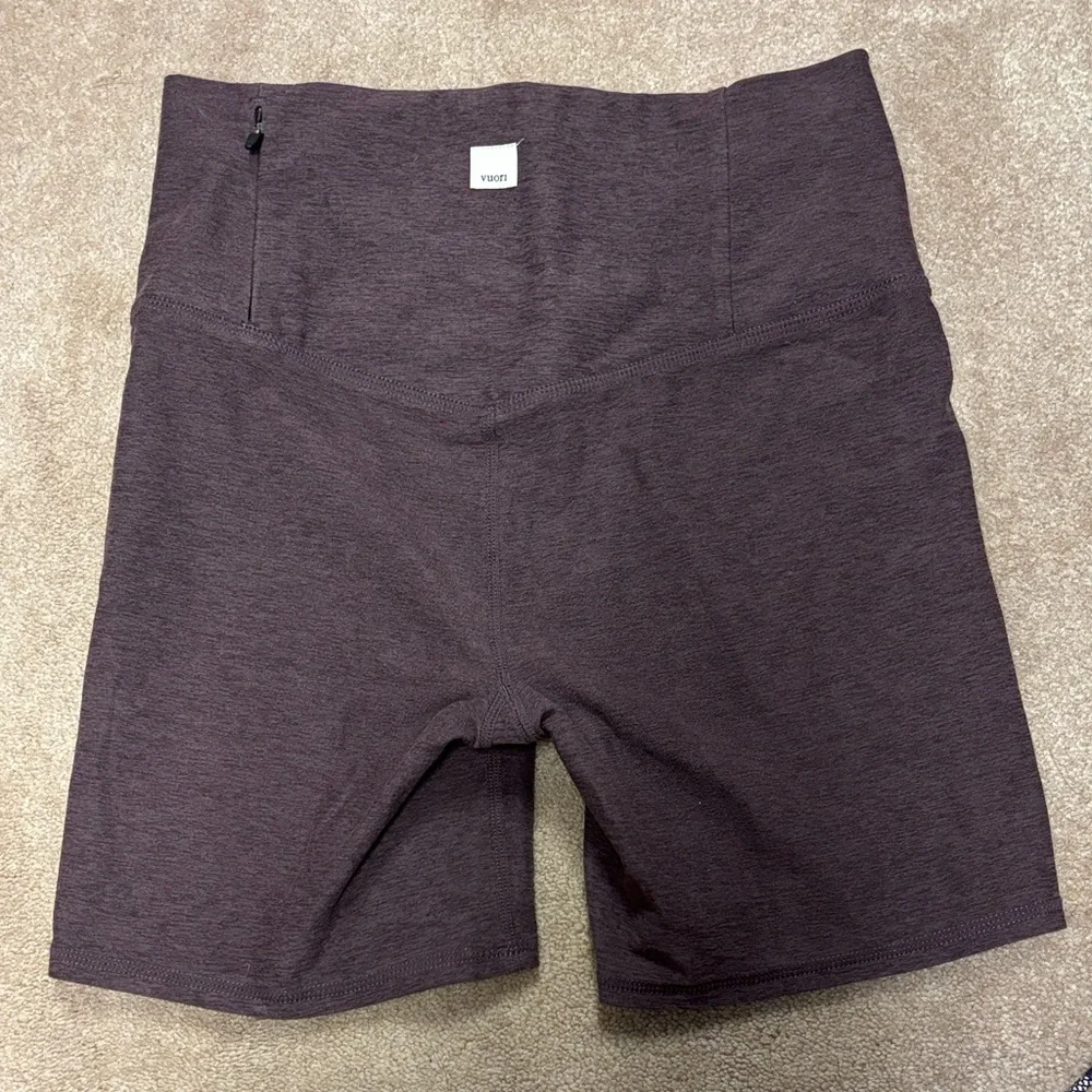 Vuori Shorts - Picture 2 of 2
